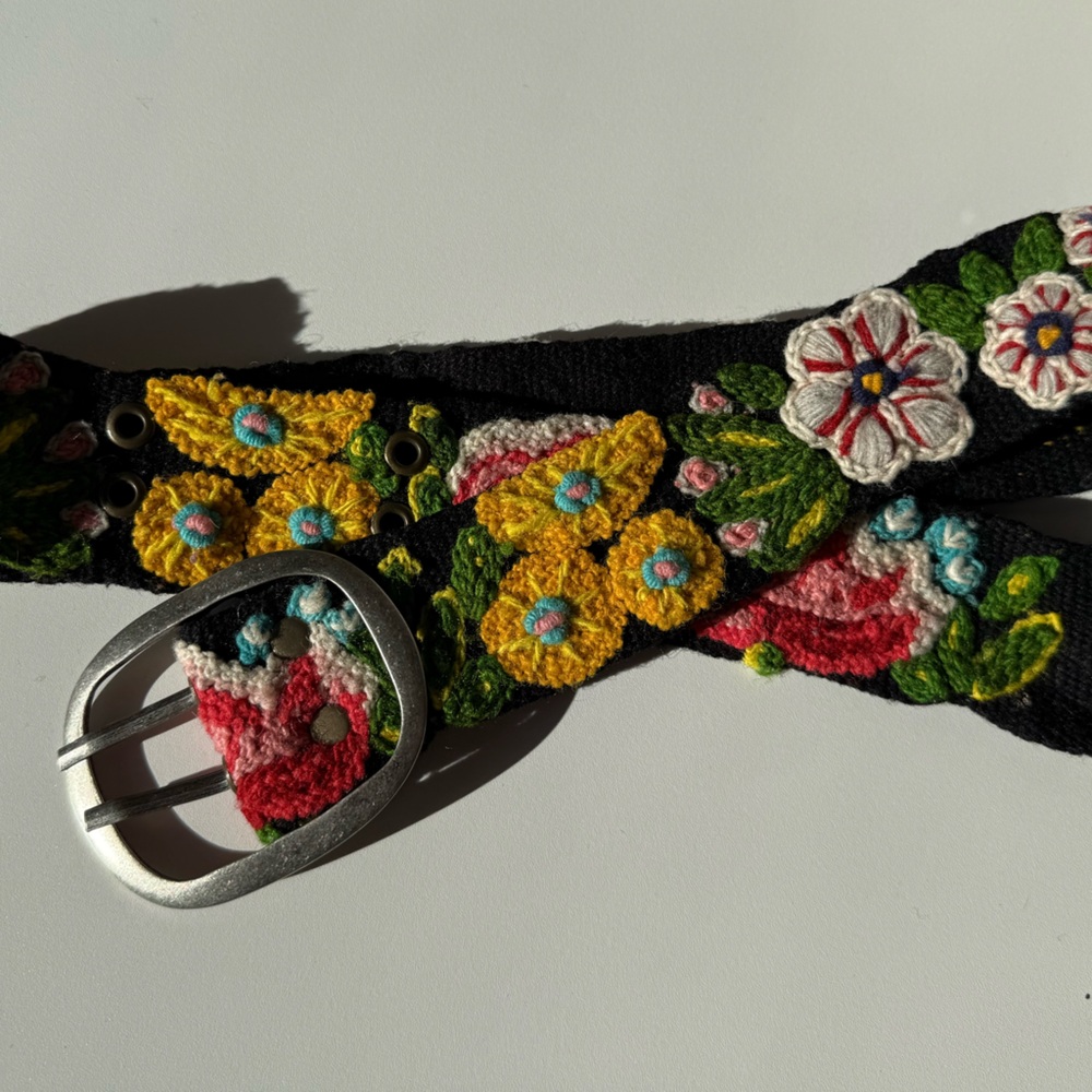 Jenny Krauss Floral Wool Belt Hand Embroidery Wildflowers Boho Artisan Festival - Picture 15 of 16